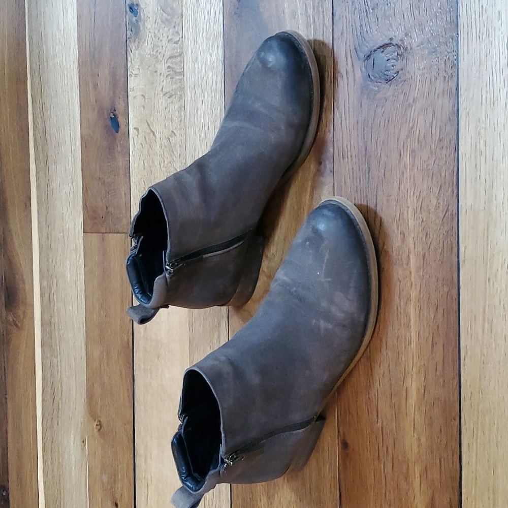 Franco Sarto booties